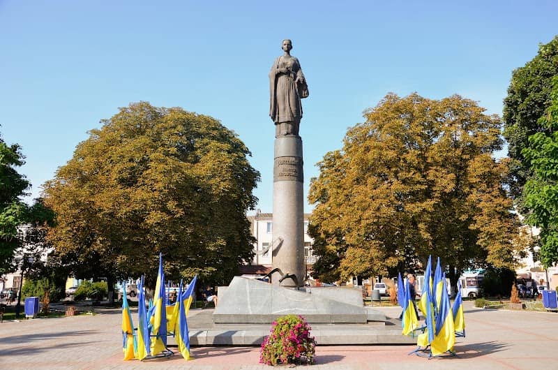 Monument to Roksolana - Image 1