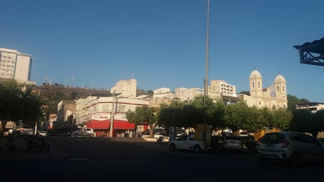 Praça dos Camelôs - Image 1