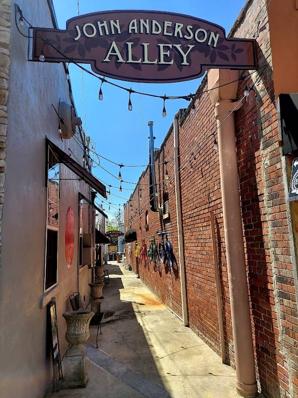 John Anderson alley - Image 2