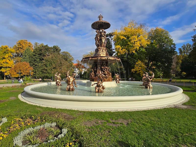 Stadtparkbrunnen - Image 1