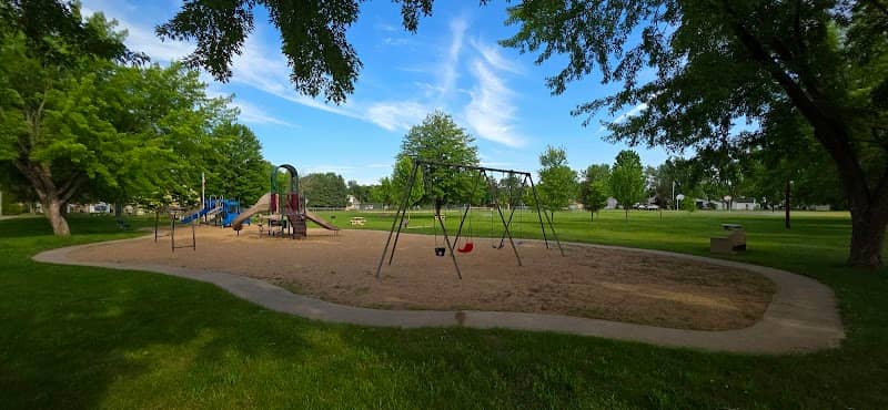 Mayors Park - Image 1
