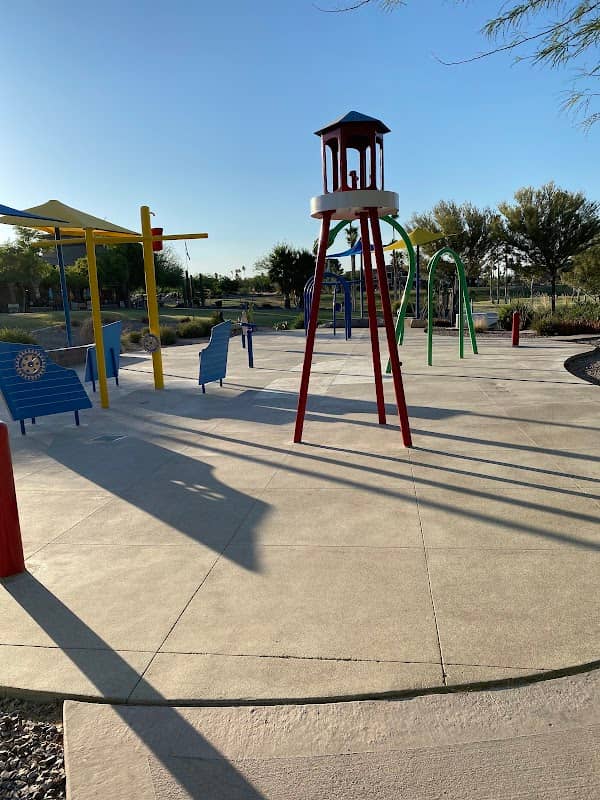 Fountain Park - Image 2