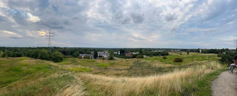 Aussichtsplattform an der Akademie Mont-Cenis - Image 2