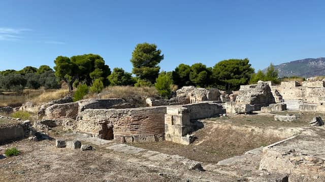The ancient Temple of Isthmia (Temple of Poseidon) - Image 1