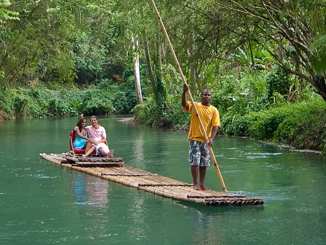 Campbell's Luxury Excursion - Image 2