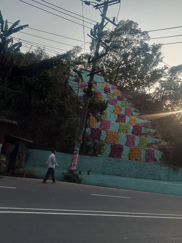 Jakir Hossen Road Fountain - Image 3