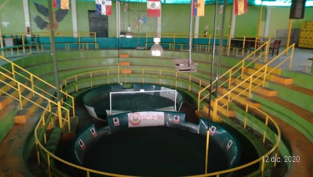 COLISEO DE GALLOS "ISLA VERDE" - Image 1