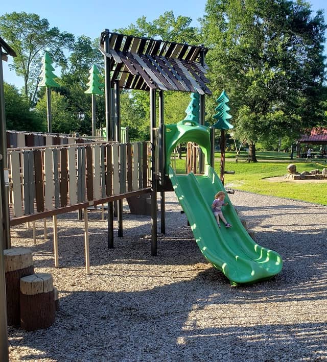 Ritter Park Shelter - Image 2