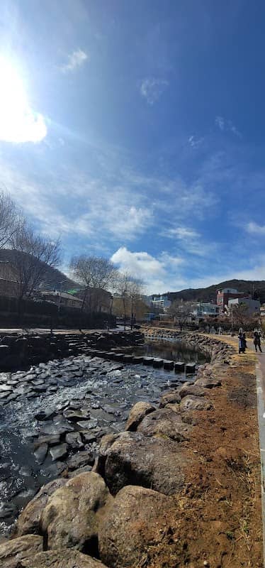 Suncheon Okcheon Alley - Image 2