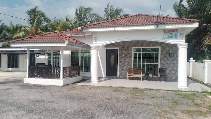 Kampung Nelayan - Image 1