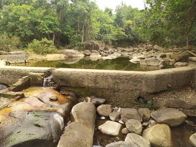 Mui Tsz Lam Tai Shui Hang Stream - Image 1