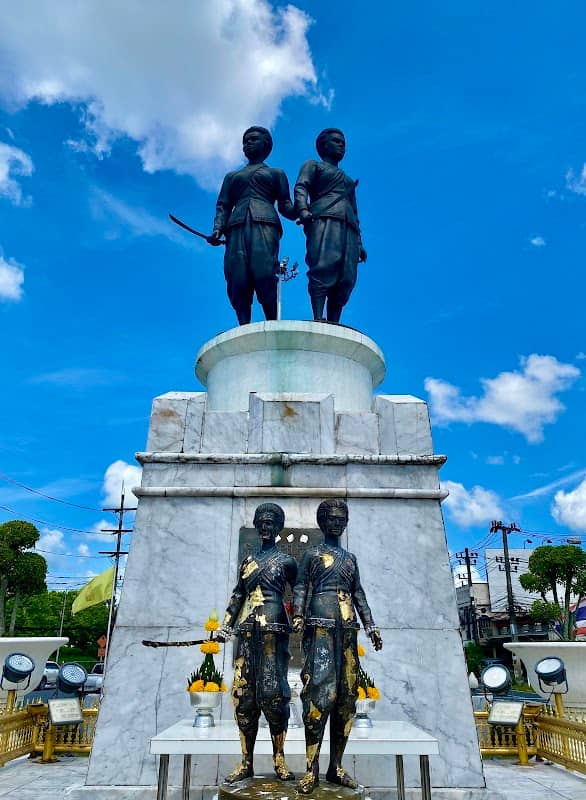 Thao Thep Krasattri and Thao Si Sunthon Monument - Image 1