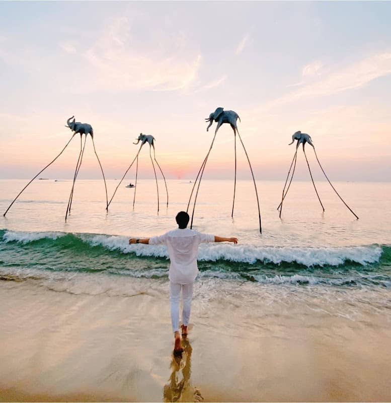Bãi biển Sunset Sanato - Image 1