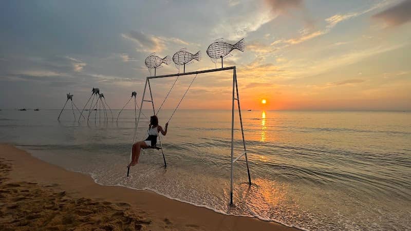 Bãi biển Sunset Sanato - Image 2