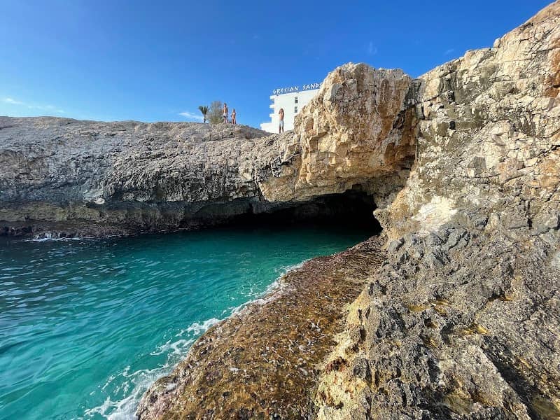 Emmeleia sea cave - Image 1