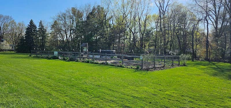 North Canton Community Garden - Image 2