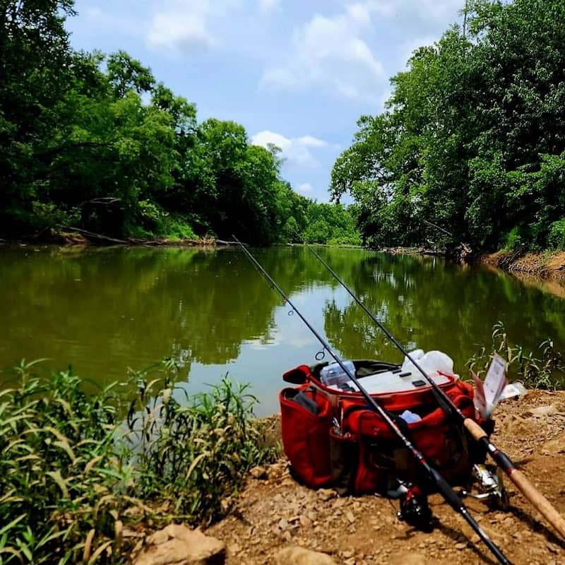 Carpenters Bridge Public River Access - Image 1