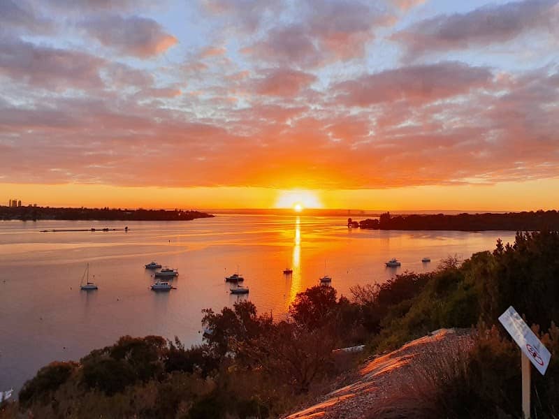 Bay View Lookout - Image 1
