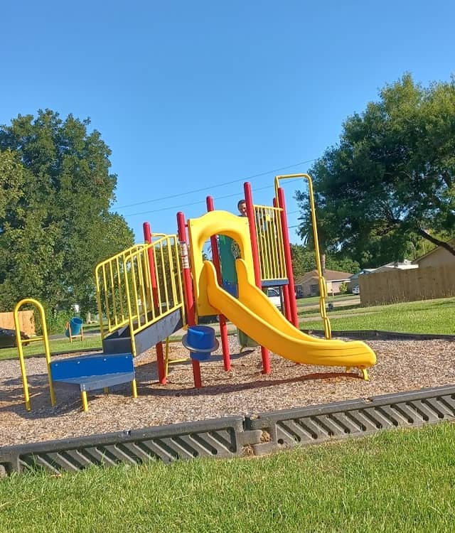 Heights Park - Image 2