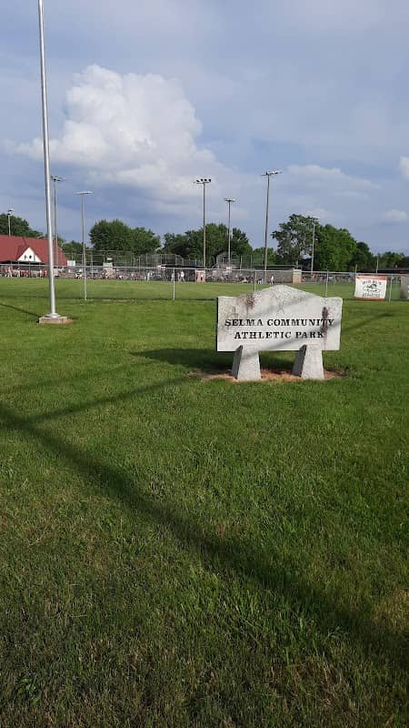 Selma community athletic Park - Image 1