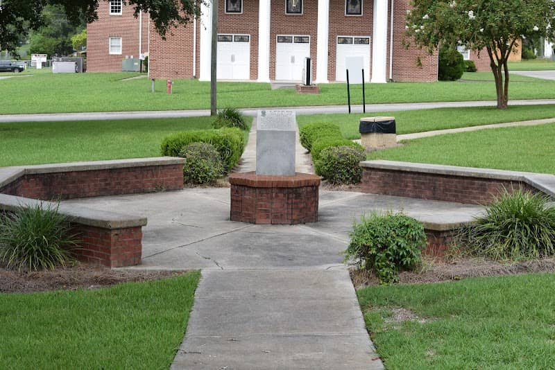 Wesley Ball Memorial Park - Image 2