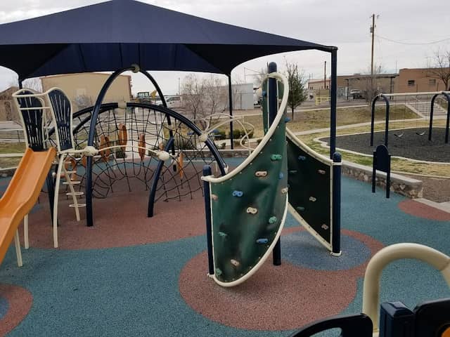 Dr. Howard Applegate Park - Image 1