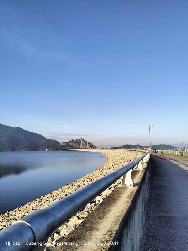 Mengkuang Dam - Image 2