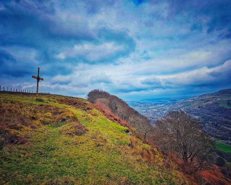 The Cwm Cross - Image 2