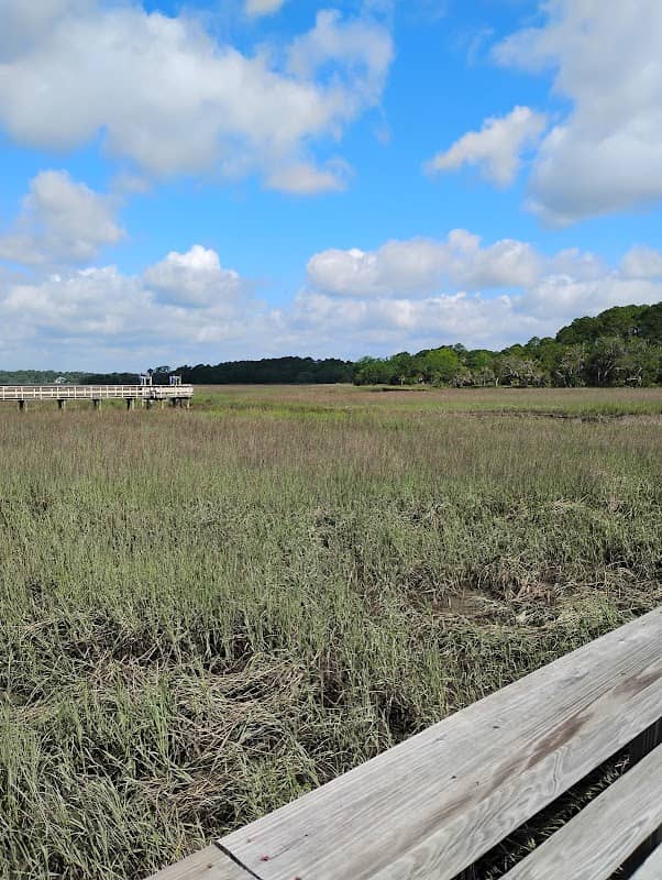 Spanish Wells Rd - Lookout/fishing point - Image 2