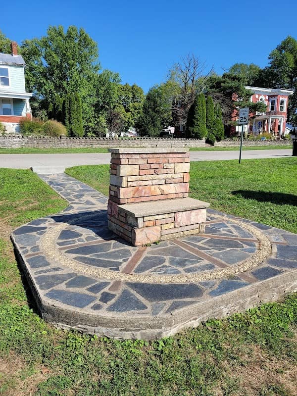 Captain Ernst Wagner Memorial - Image 1