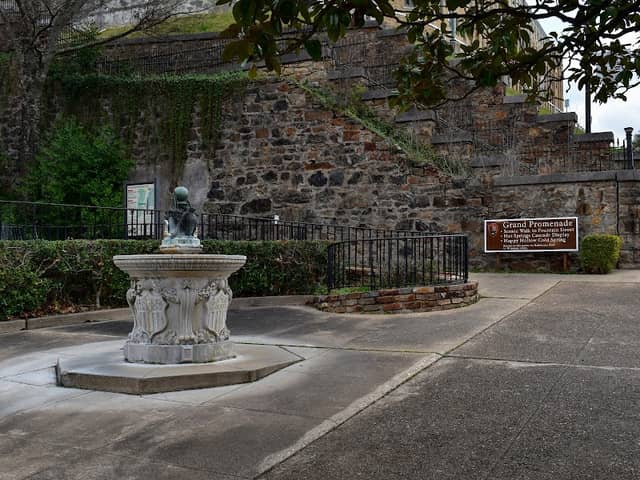 Noble Fountain - Image 1