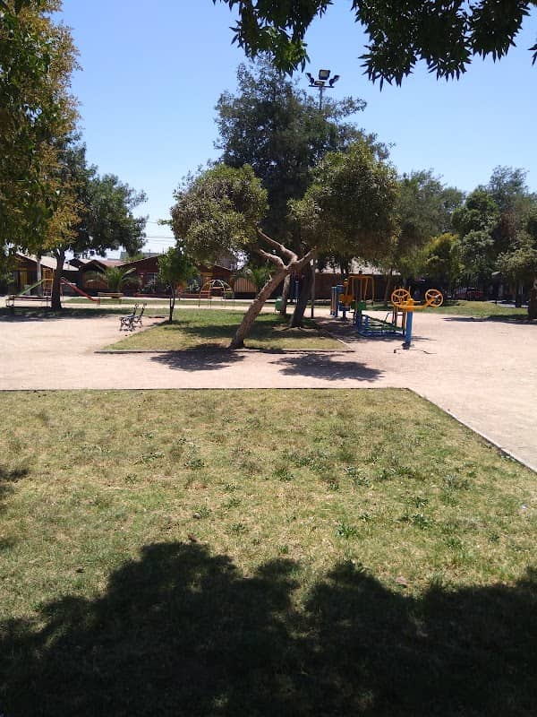Plaza "Los Tubis" - Image 1