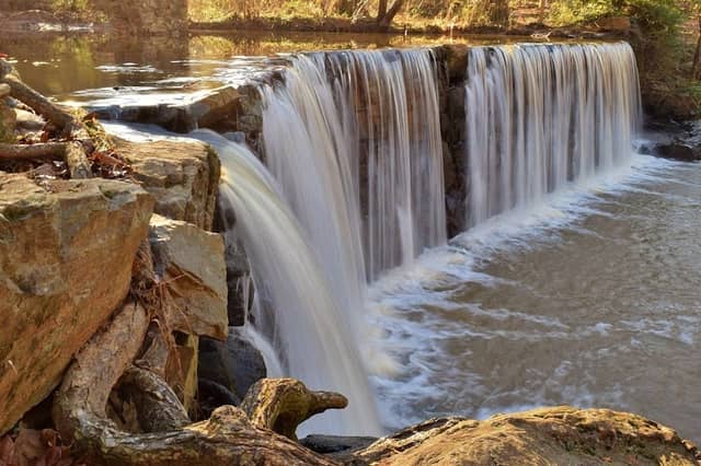 Cedarock Park - Image 1