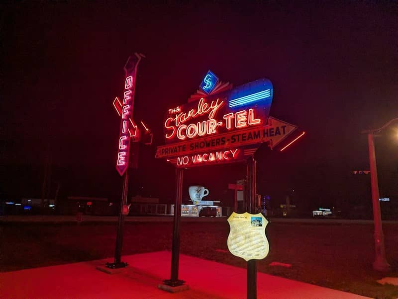 Route 66: Neon Sign Park, St. Robert, Missouri - Image 2