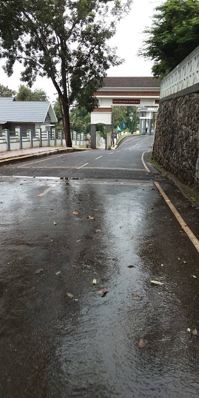Nirmala College Walkway - Image 2