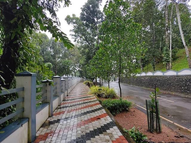 Nirmala College Walkway - Image 1
