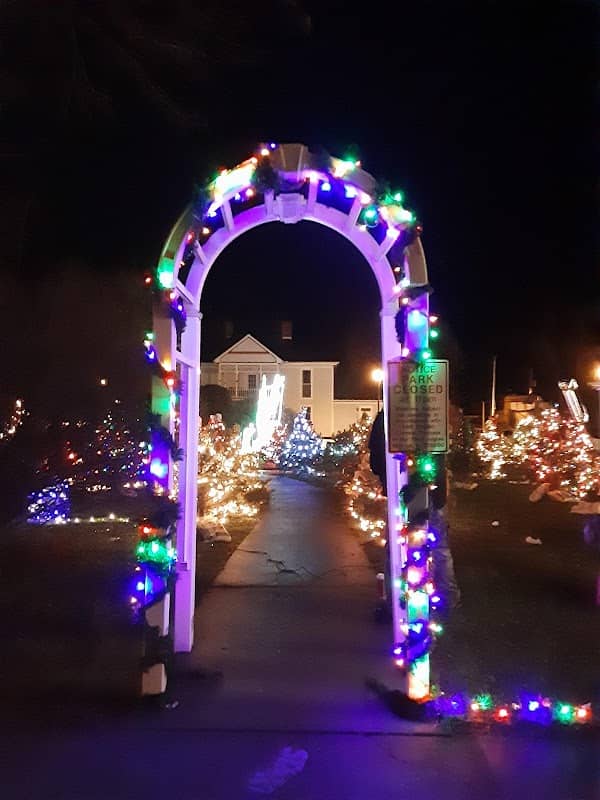 Main Street Park - Image 1