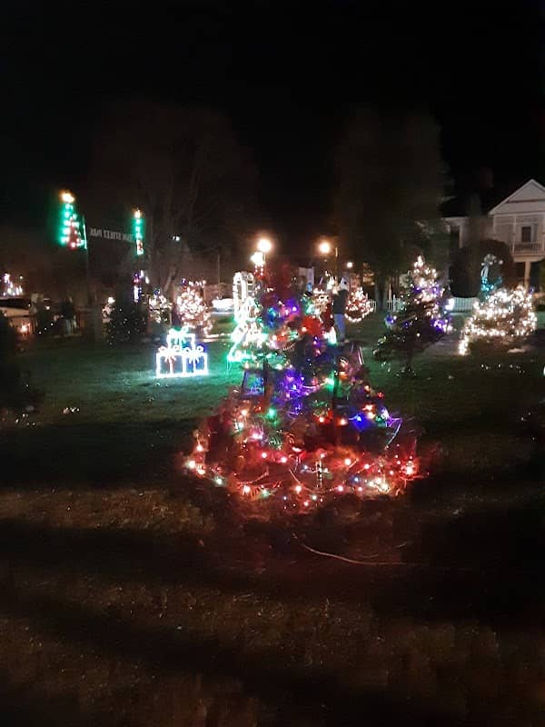 Main Street Park - Image 2