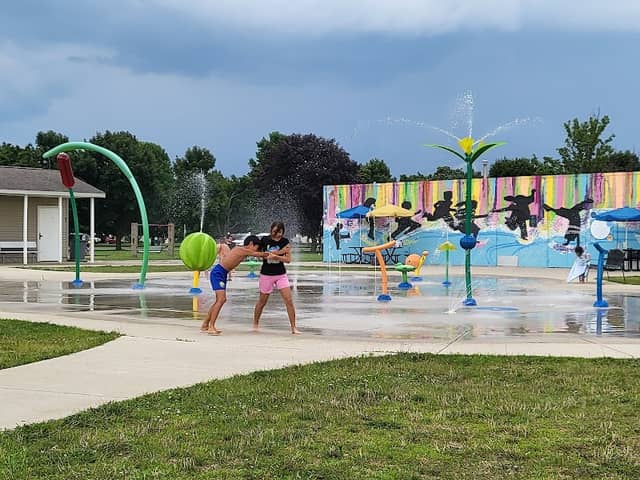 Heritage Park Splash Pad - Image 1