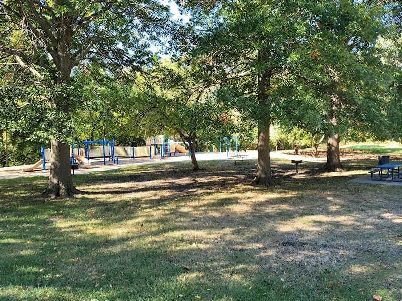Rocklyn Park - Image 2