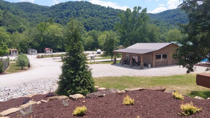 Rock Ridge Resort At Royal Blue - Image 2