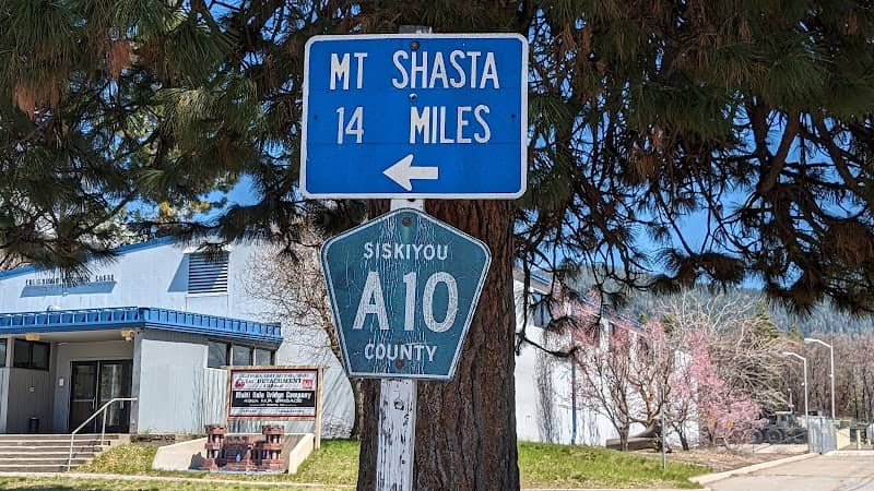 Everett Memorial Highway Milepost 0 - Image 1