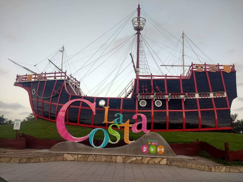 Caravel Santa Maria Replica - Image 1