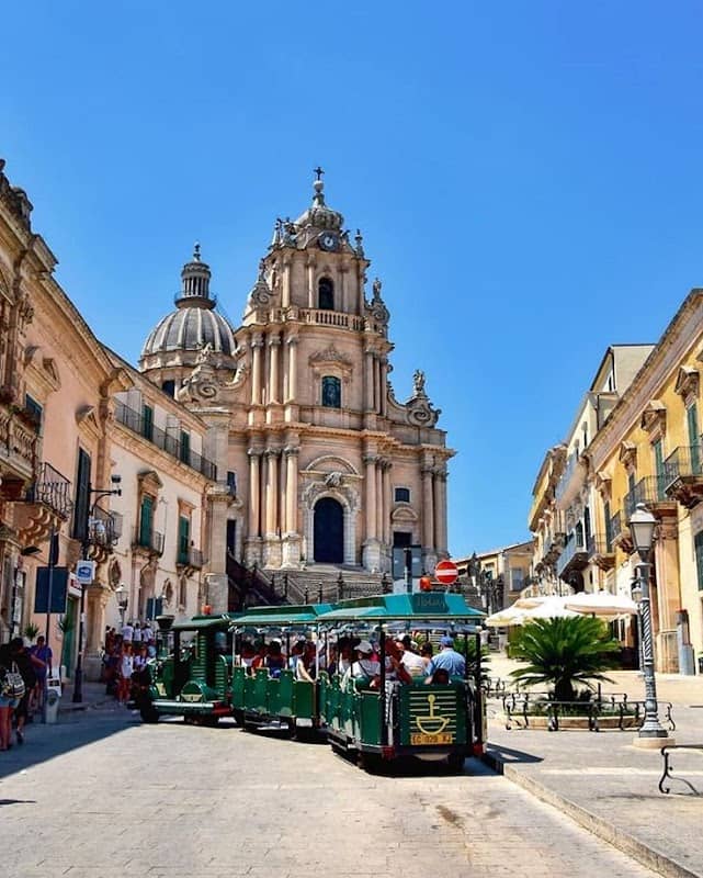 Trenino Barocco Ragusa Ibla - Image 1