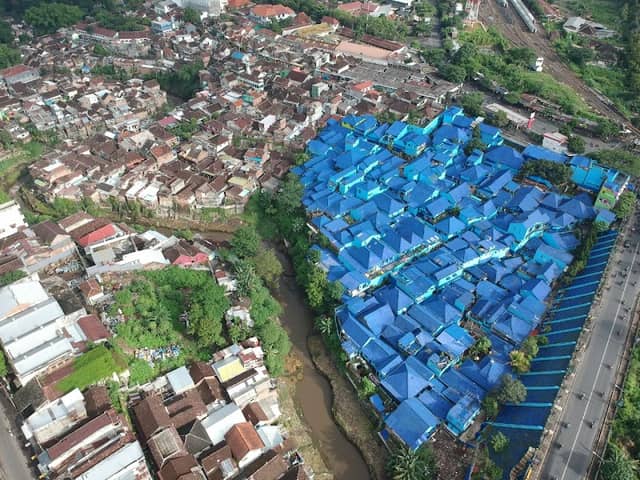 Arema Blue Village - Image 2