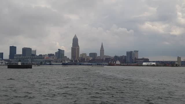 Cleveland Harbor West Pierhead Lighthouse - Image 3