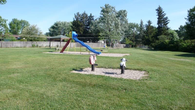 Garden City Park - Image 1