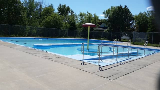 Marysville Outdoor Pool - Image 1
