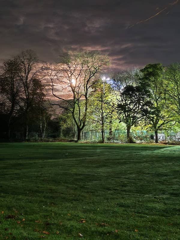 Hood Park - Image 2