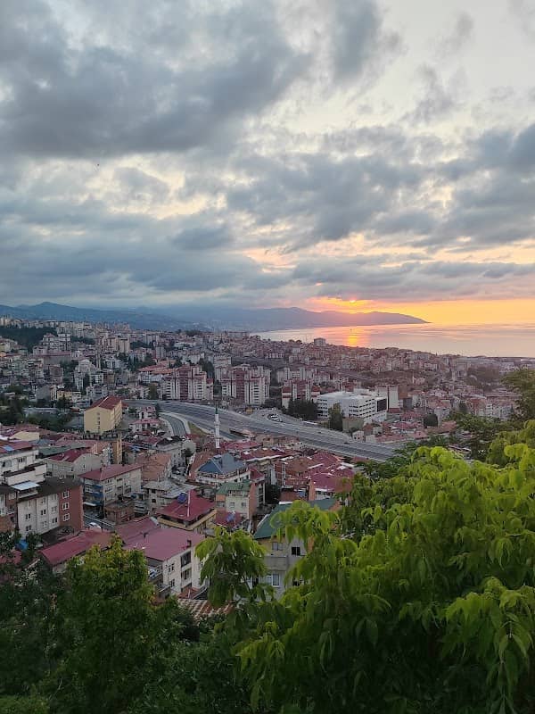 Boztepe Volkan Konak Seyir Terası - Image 2